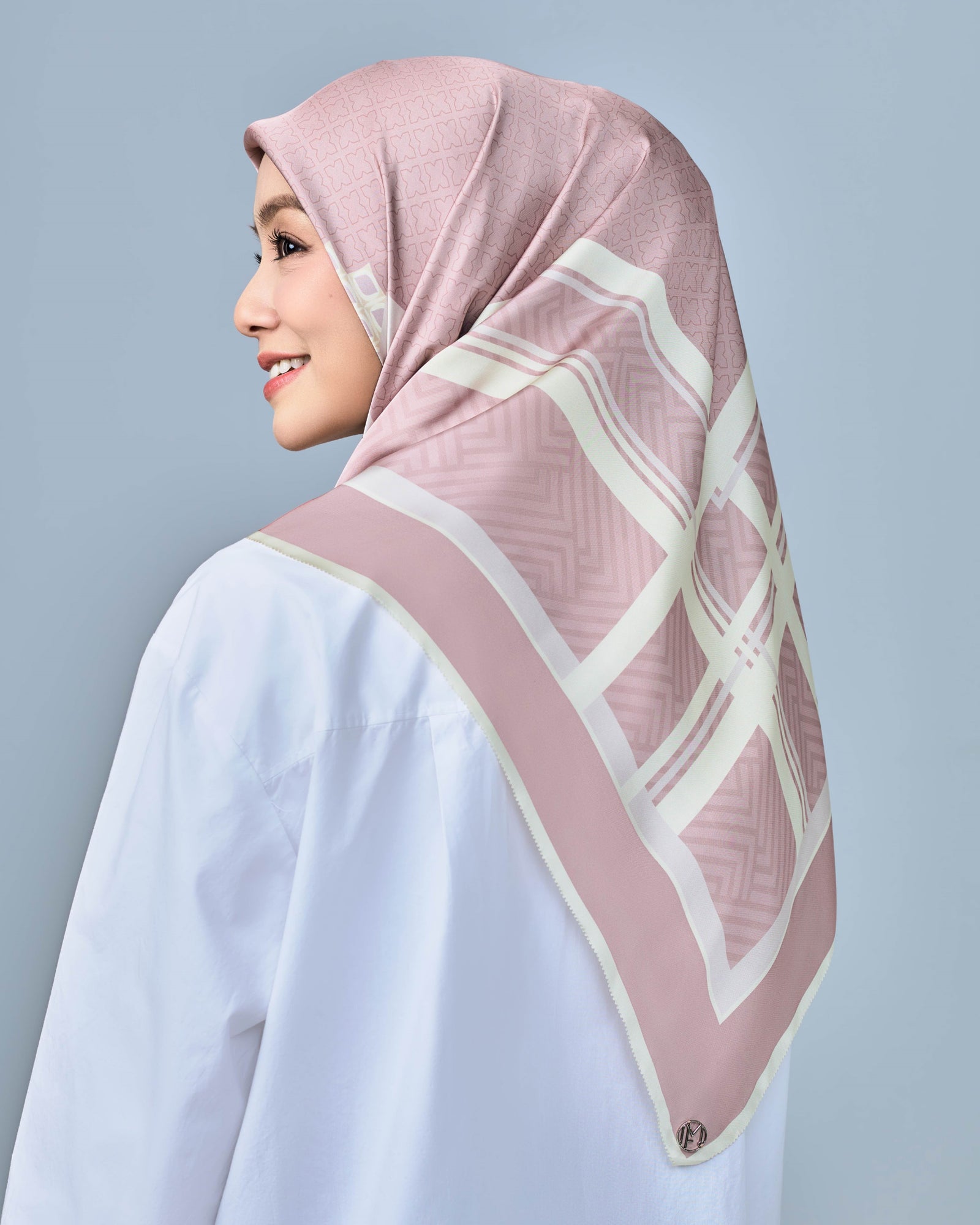 The Plaid Square - Rose Dust