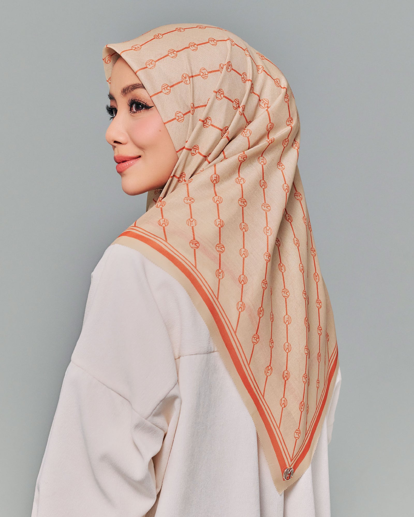 MF Replay Square - Carrot