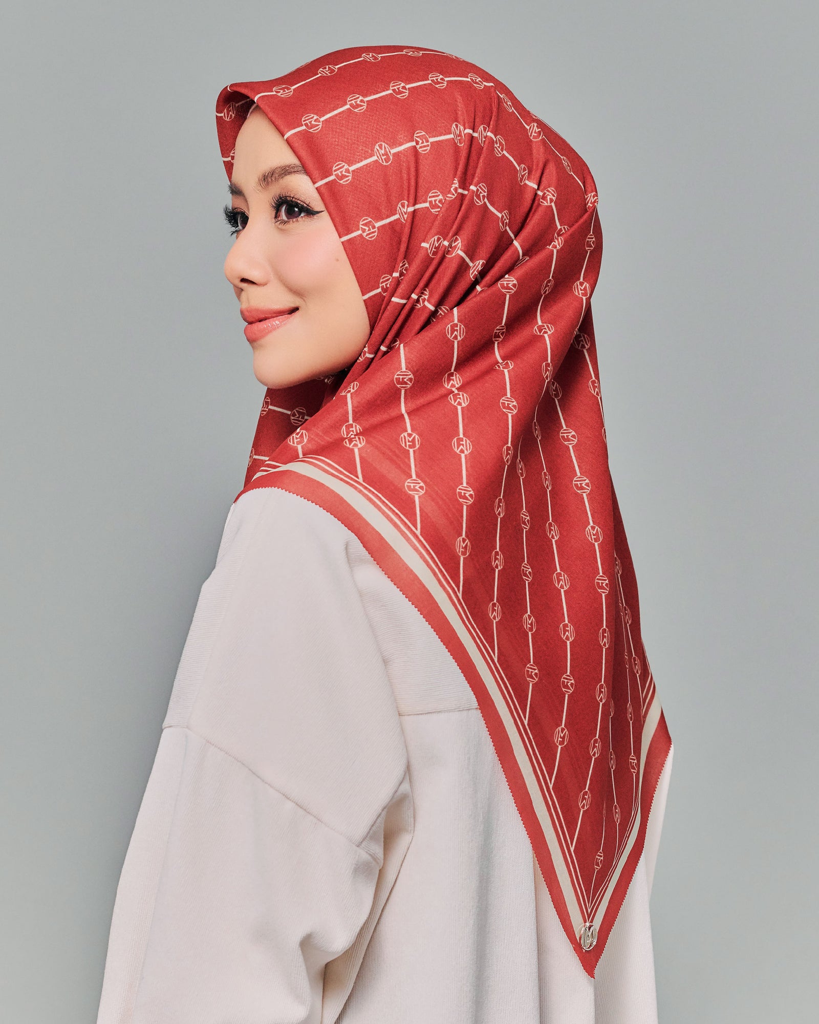 MF Replay Square - Cherry