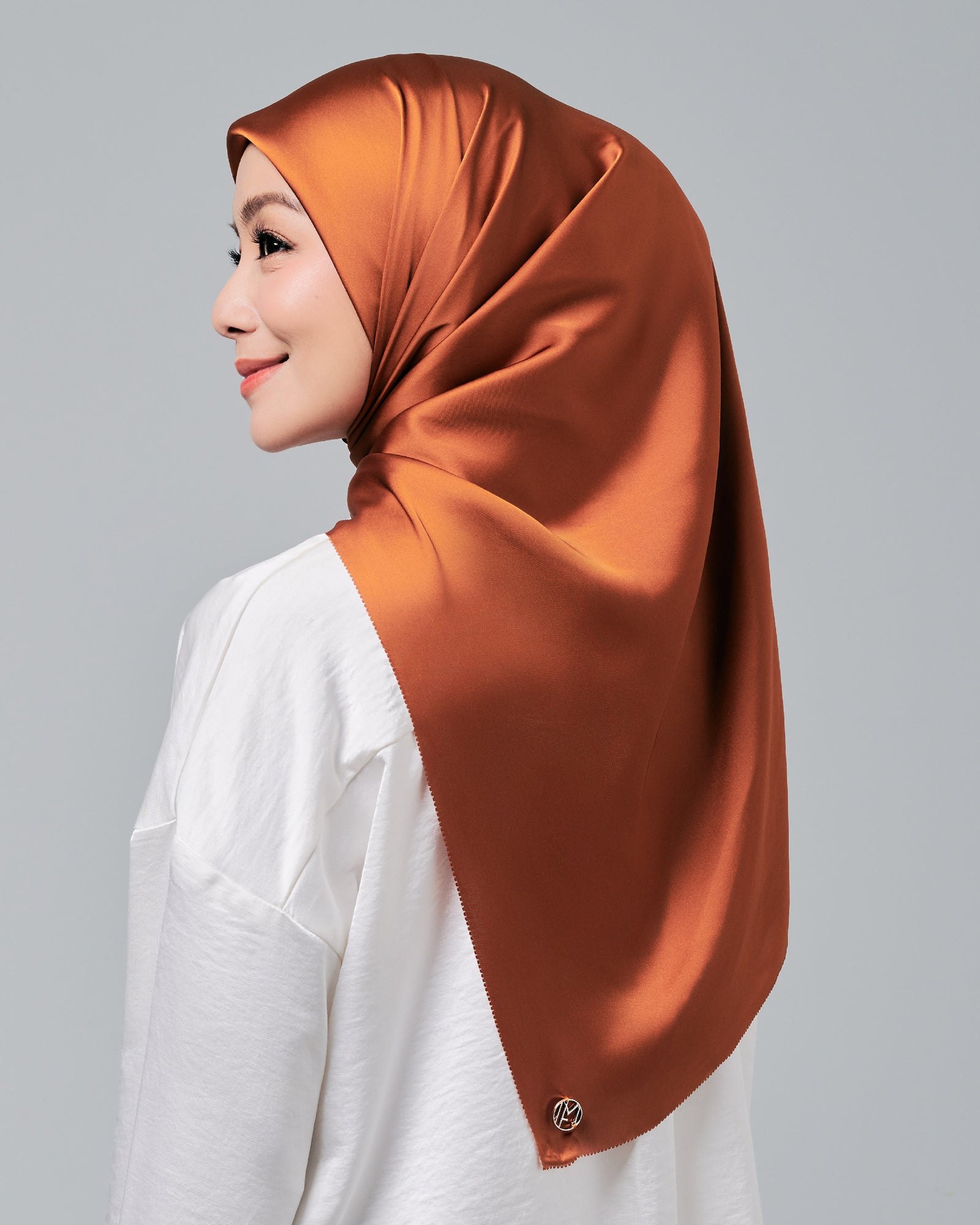 Glam Up Scarf - Leather Brown