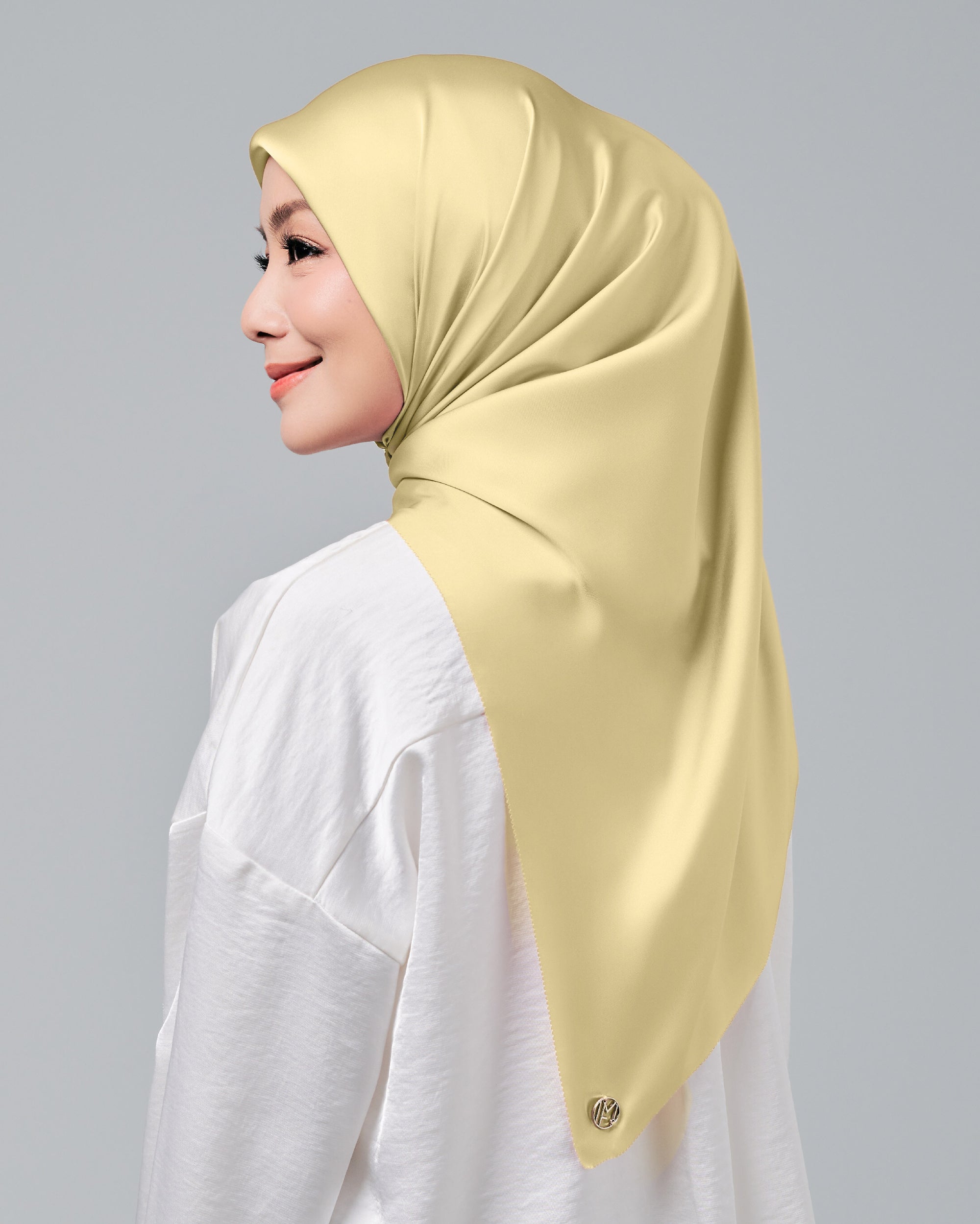 Glam Up Scarf - Pastel Yellow