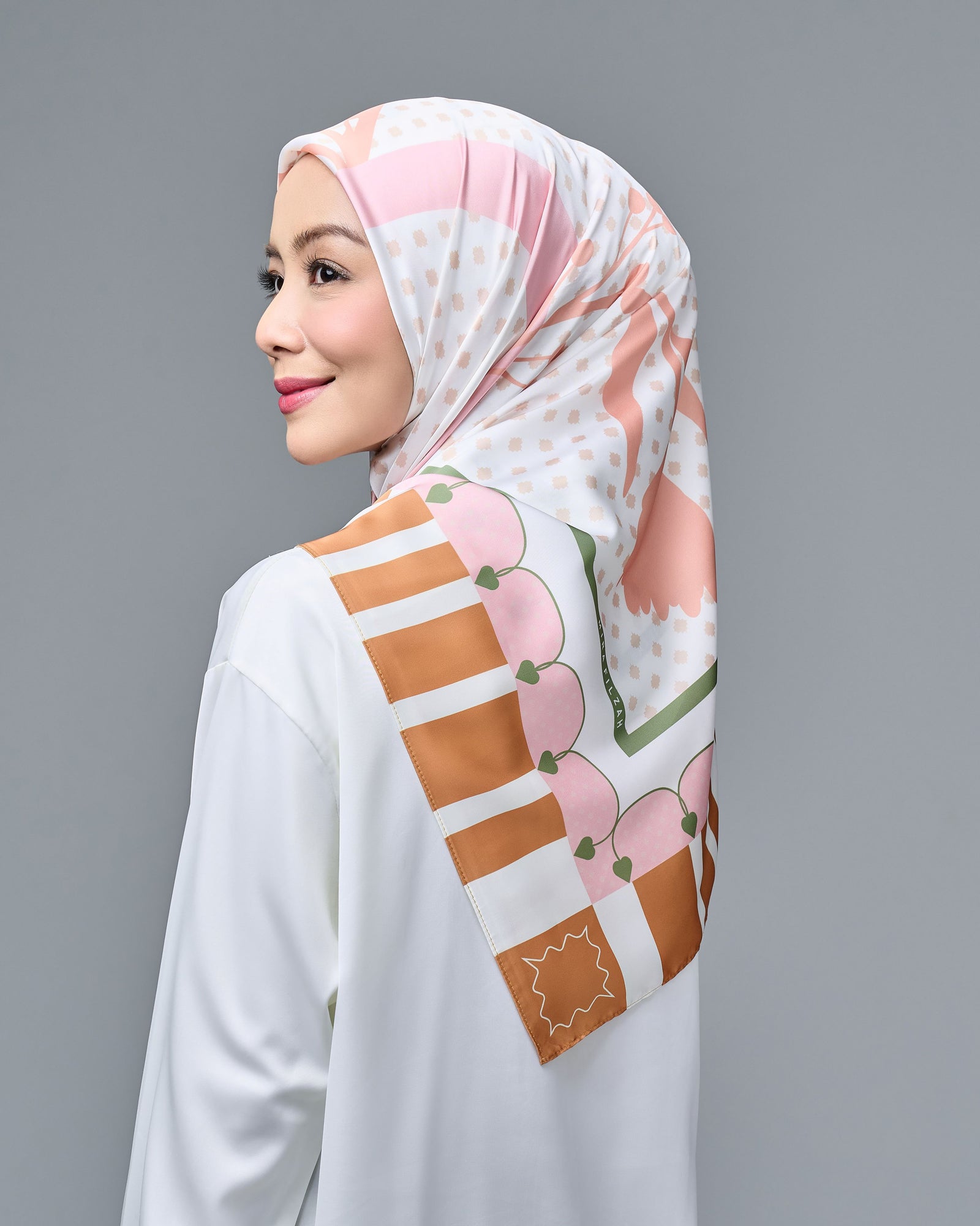 Mekar Tiga Square - Brown