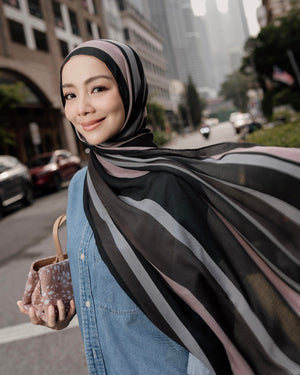 Cloudline Shawl - Black