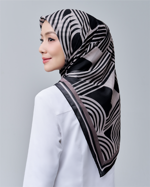 En Route Voile Square - Black