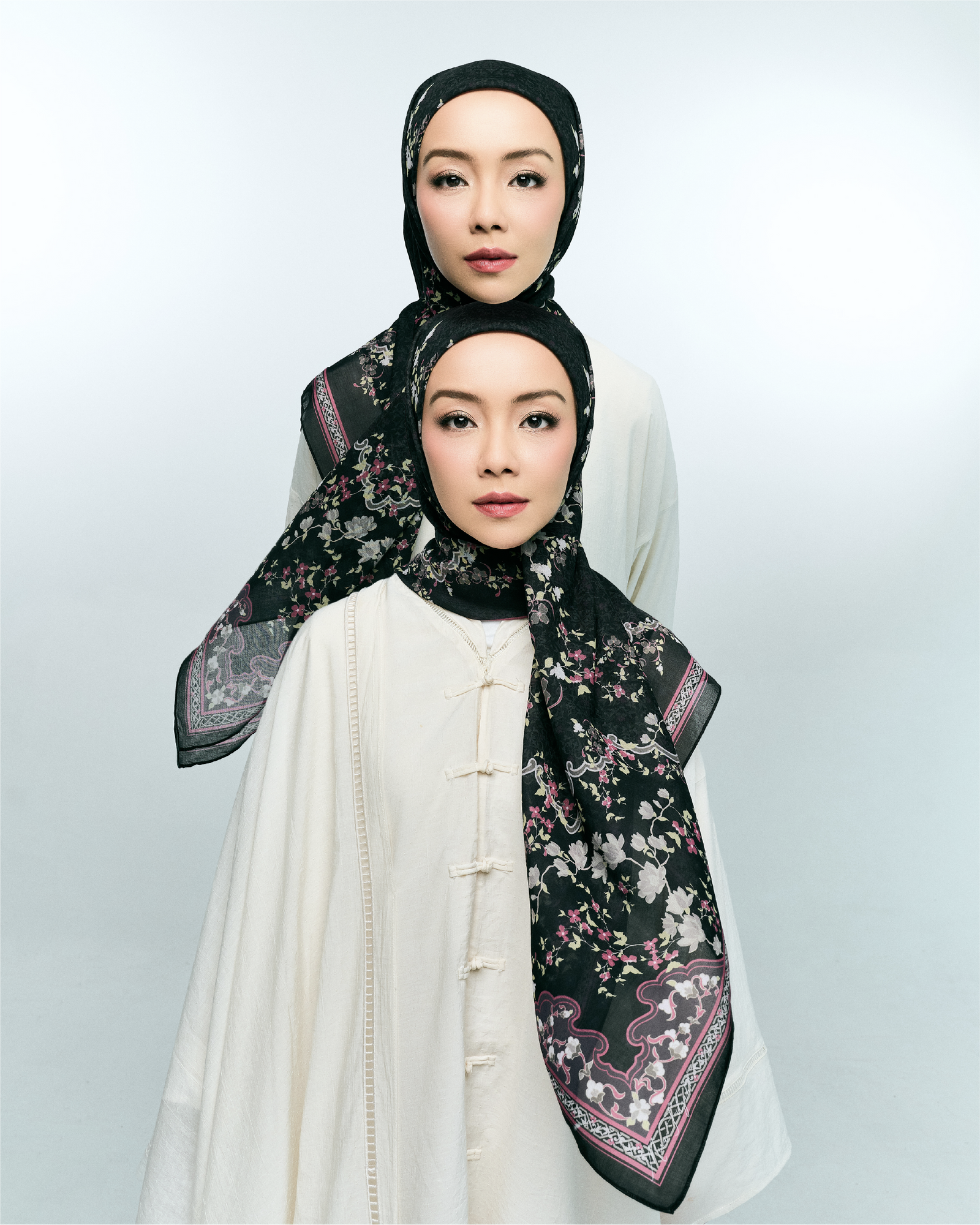 Adinda Voile Square - Black