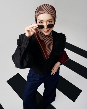 En Route Voile Square - Brown