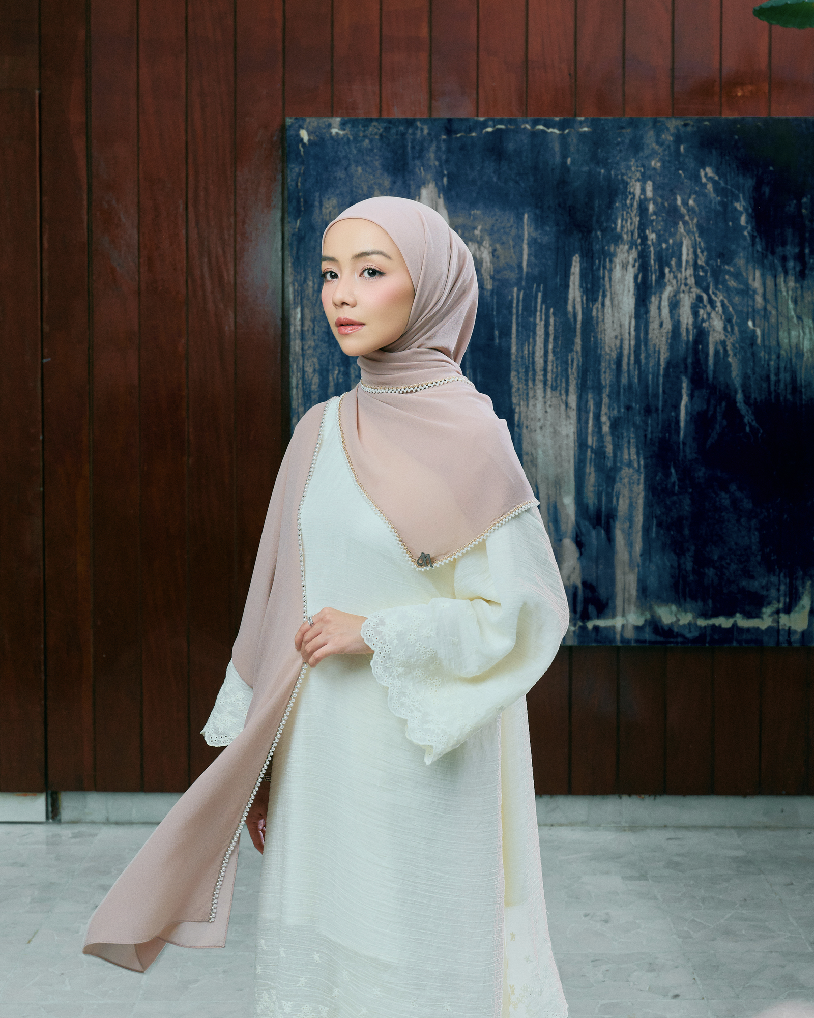 Suri Beaded Square - Caramel