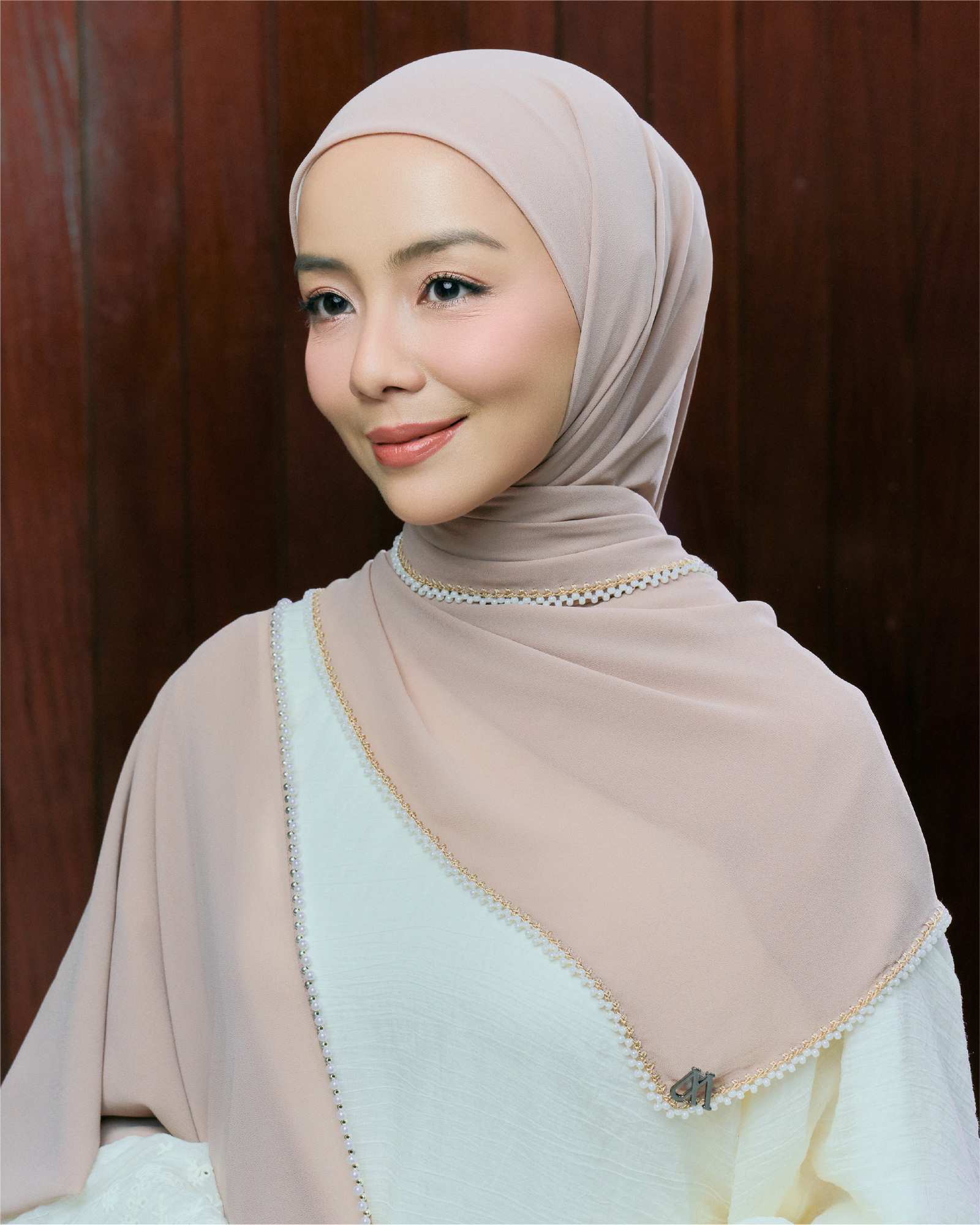 Suri Beaded Square - Caramel