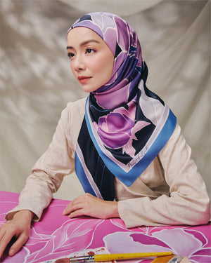 Canting Square - Black