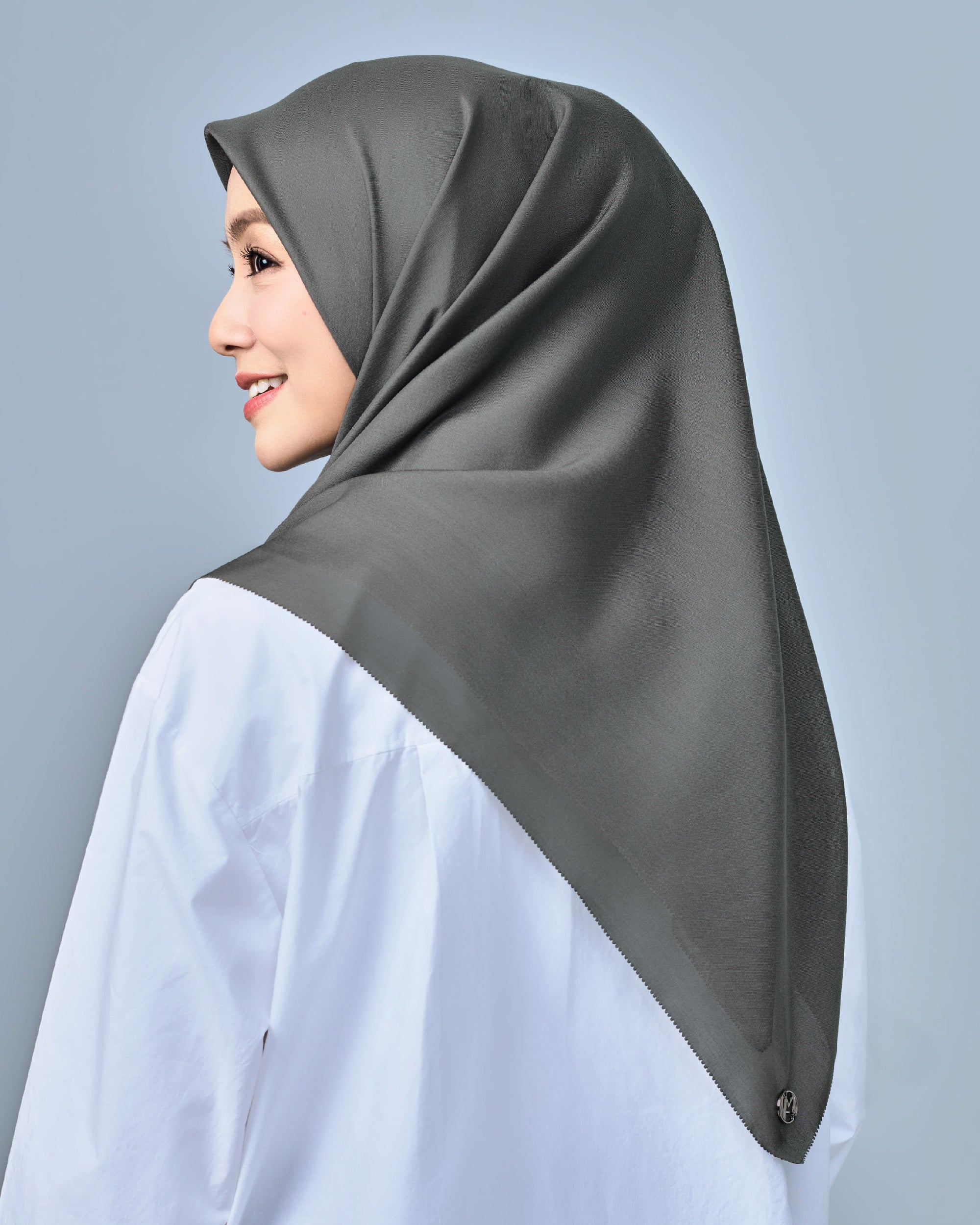 Go-To Scarf - Charcoal Gray