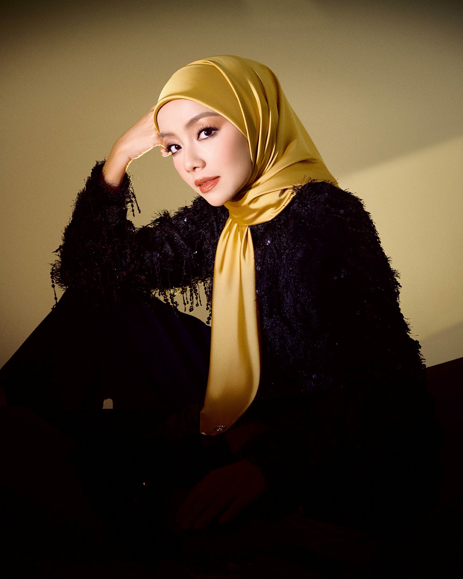 Glam Up Scarf - Taffy