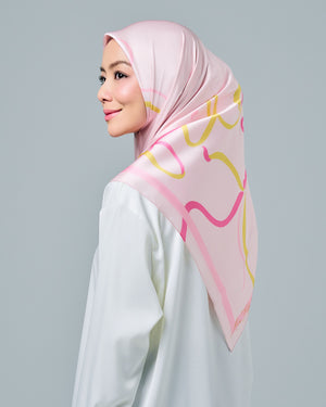 Petite Bow Satin Square - Pink