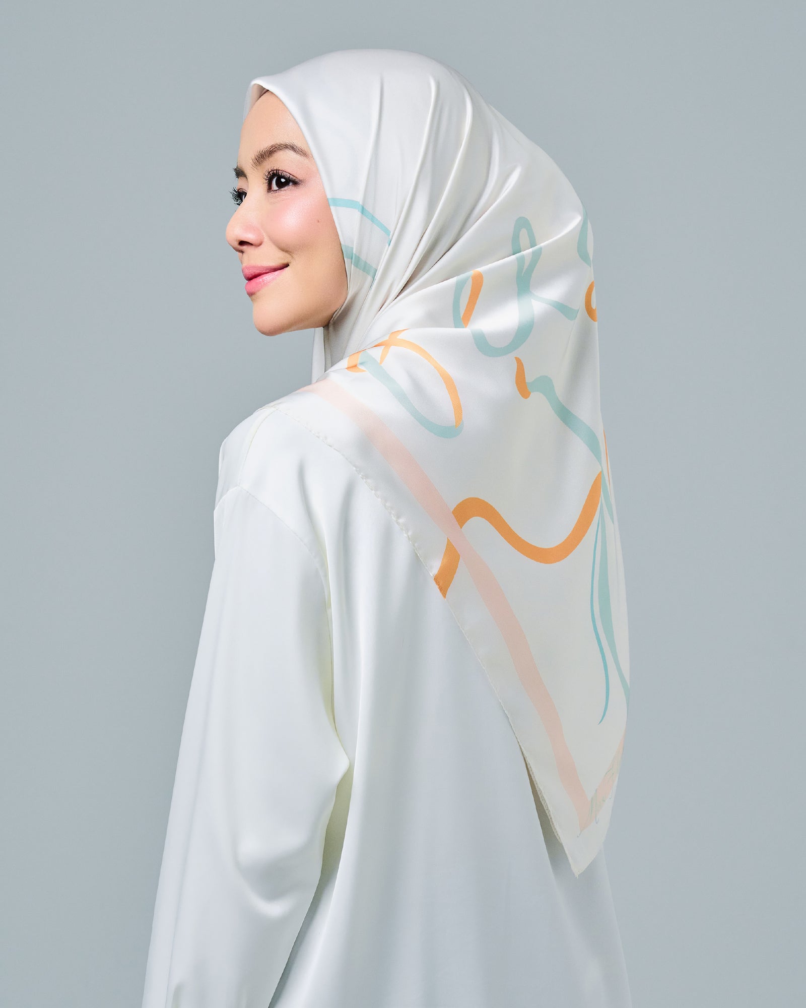 Petite Bow Satin Shawl - Orange