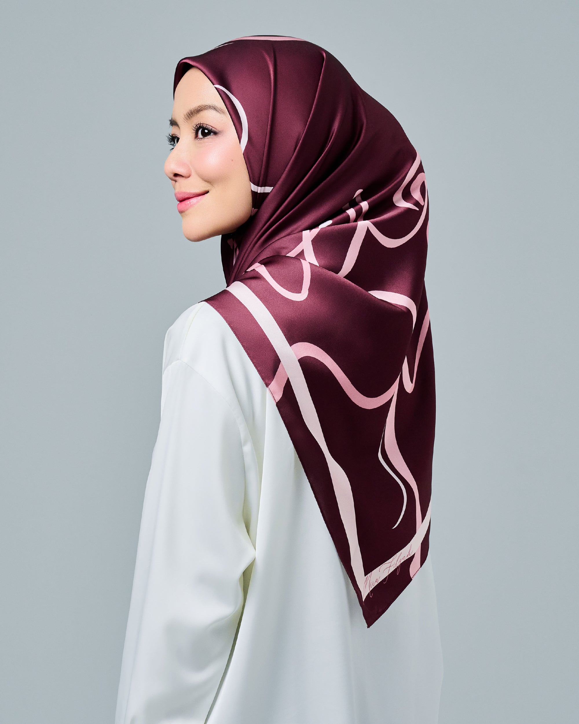 Petite Bow Satin Shawl - Burgundy