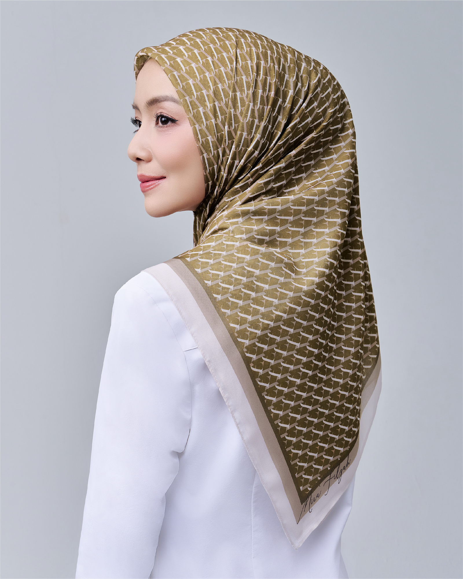 MF Code Square - Brown