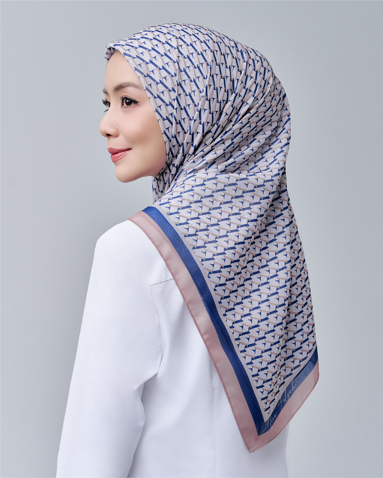 MF Code Square - Navy