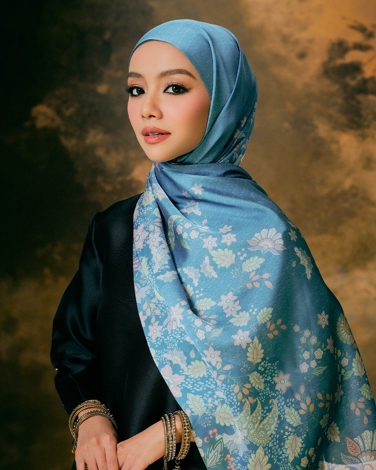 Mastani Satin Shawl - Sapphire