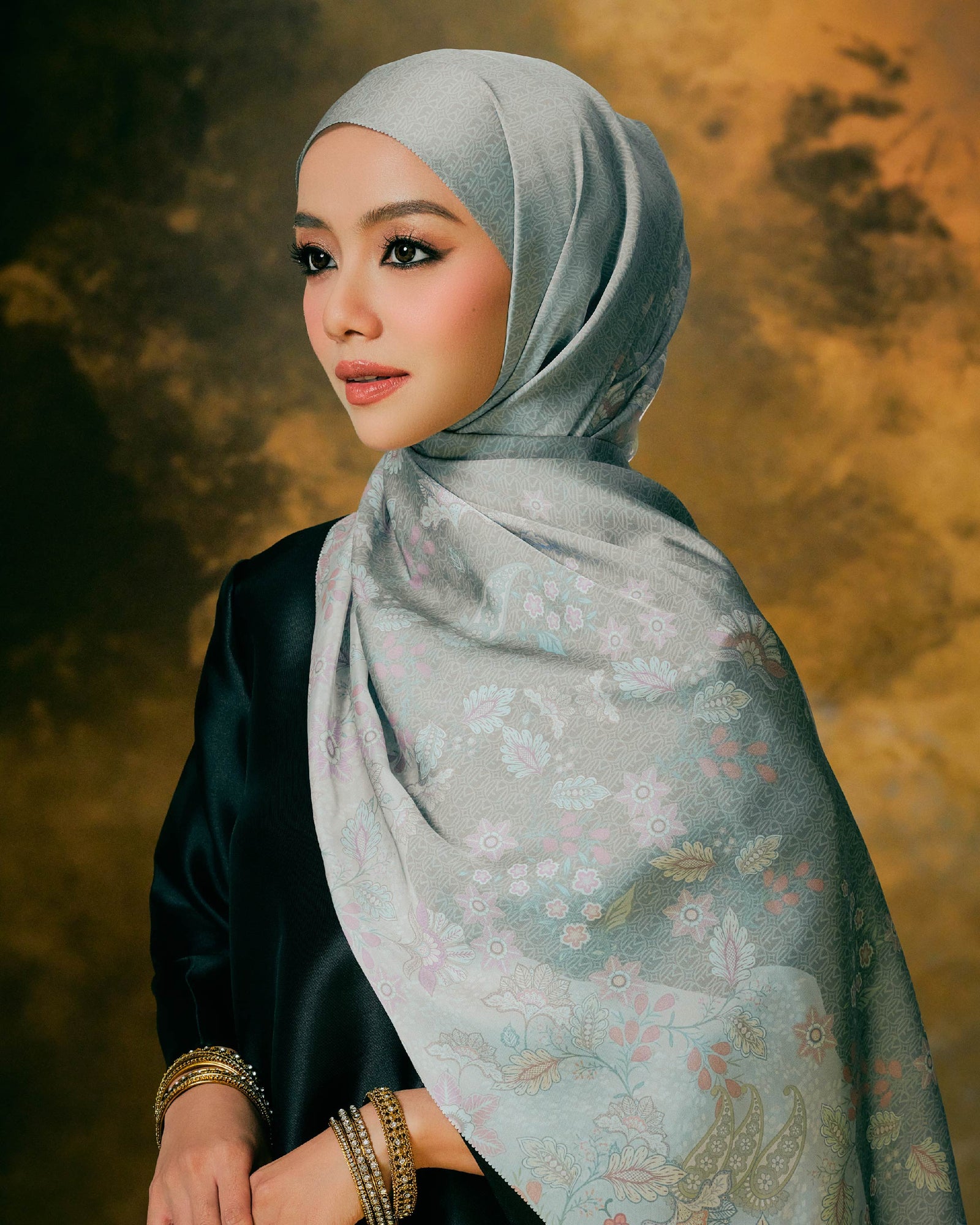 Mastani Satin Shawl - Steel