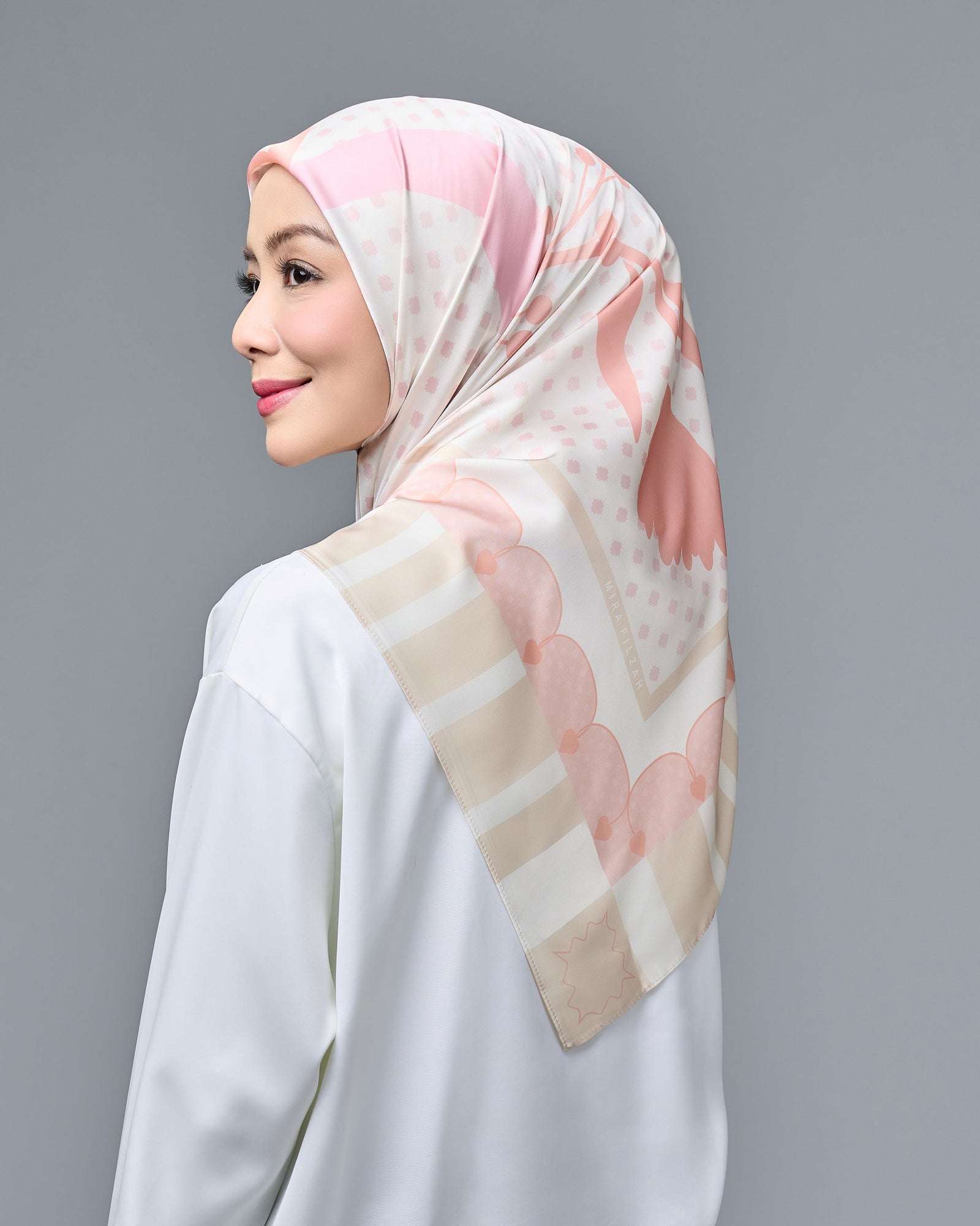 Mekar Tiga Square - Nude