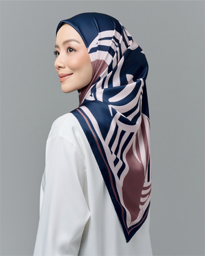 Linéa Satin Square - Navy Blue