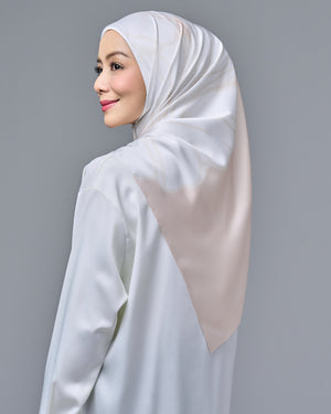 Semarak Satin Square - Putih