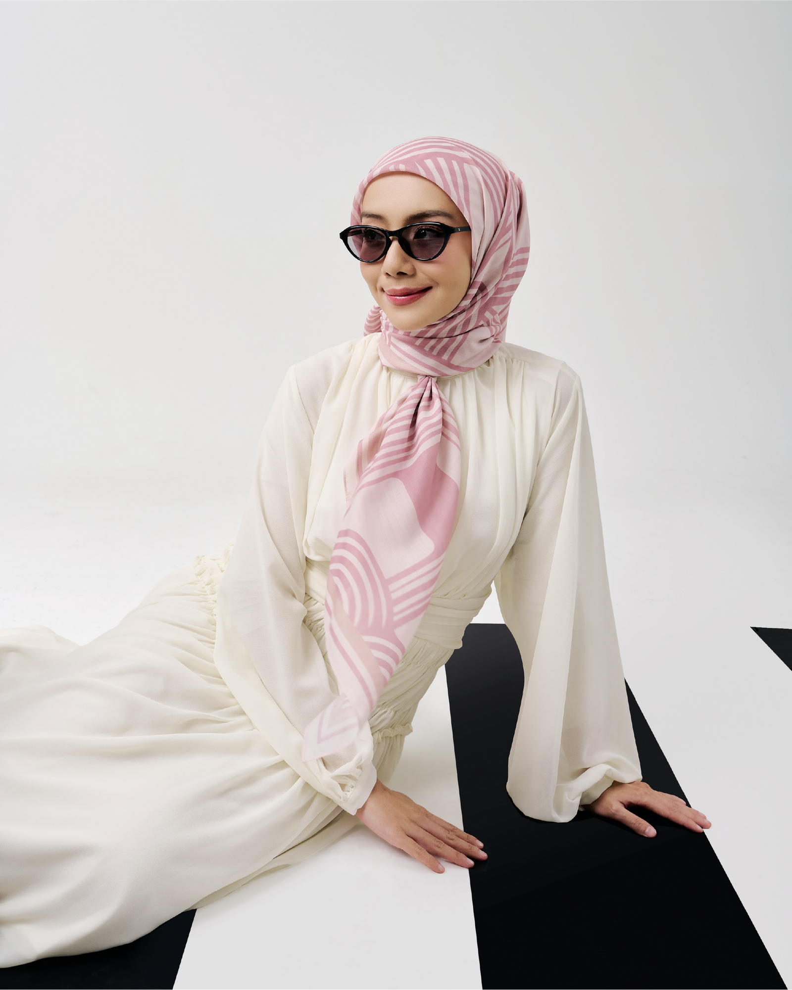 En Route Voile Square - Pink