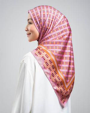 Checkmate Square - Pink