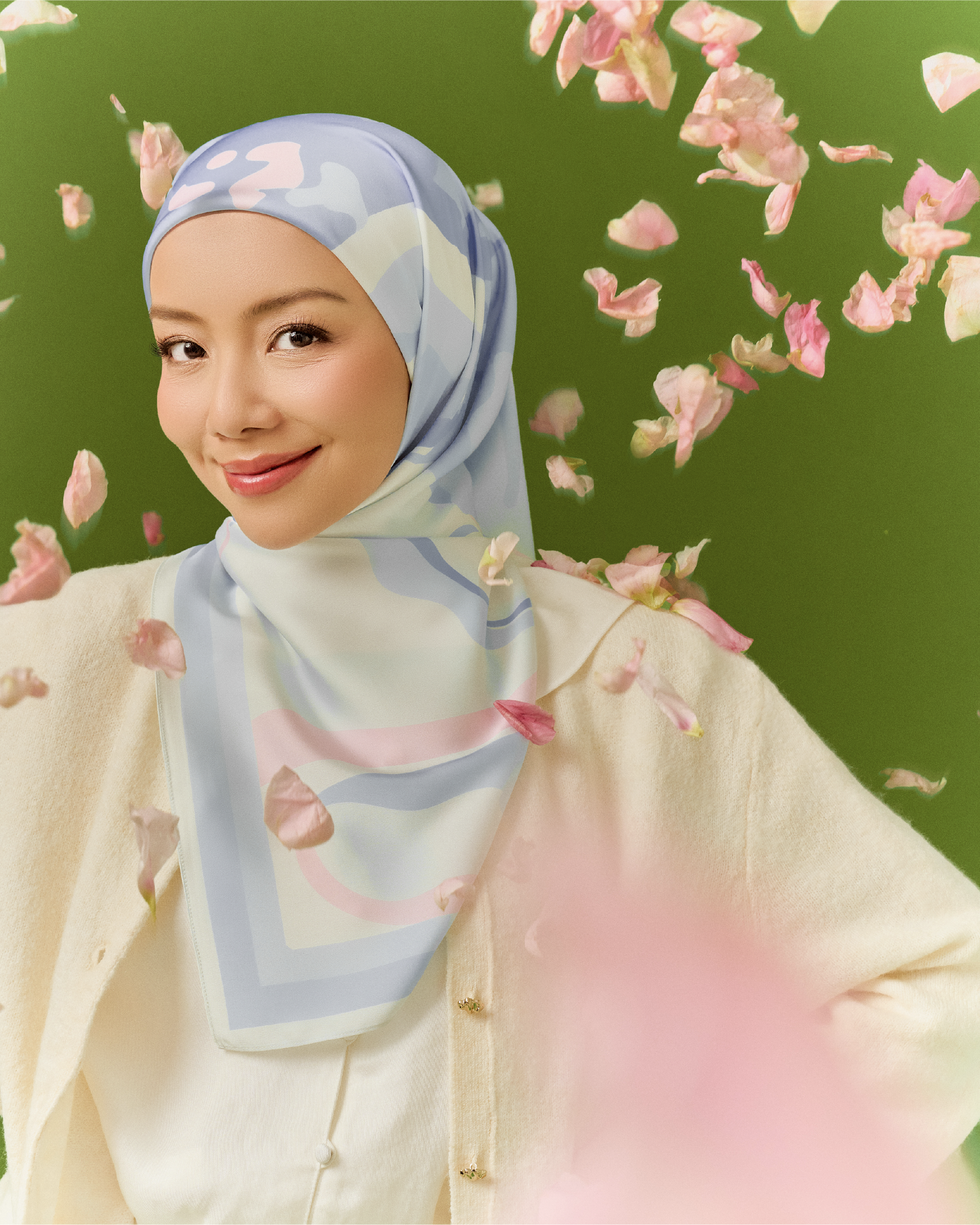 Juwita Satin Square - Sky Blue