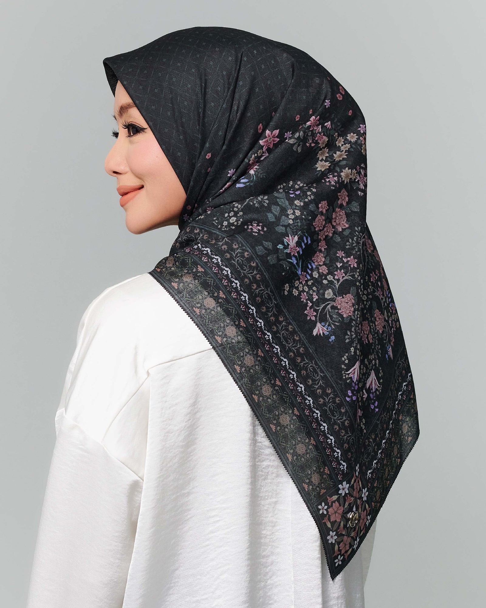 Tekat Square - Black