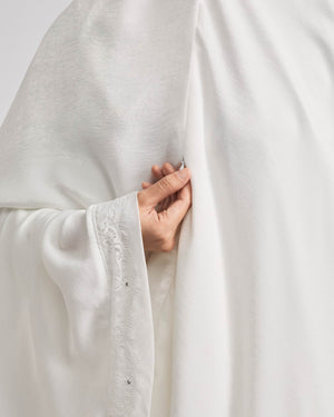 Elina Prayer Robe - White