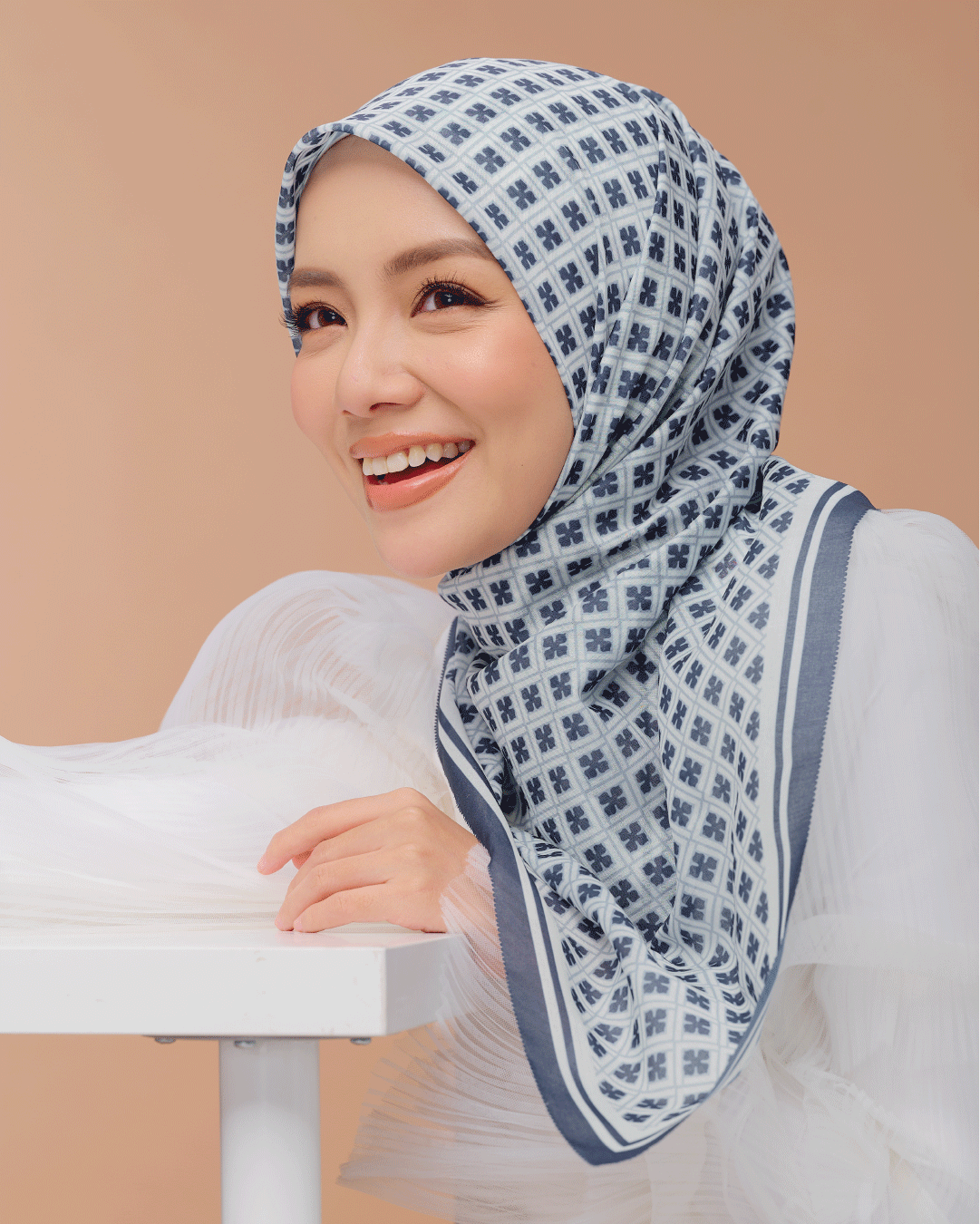 Rise Square - Blueberry