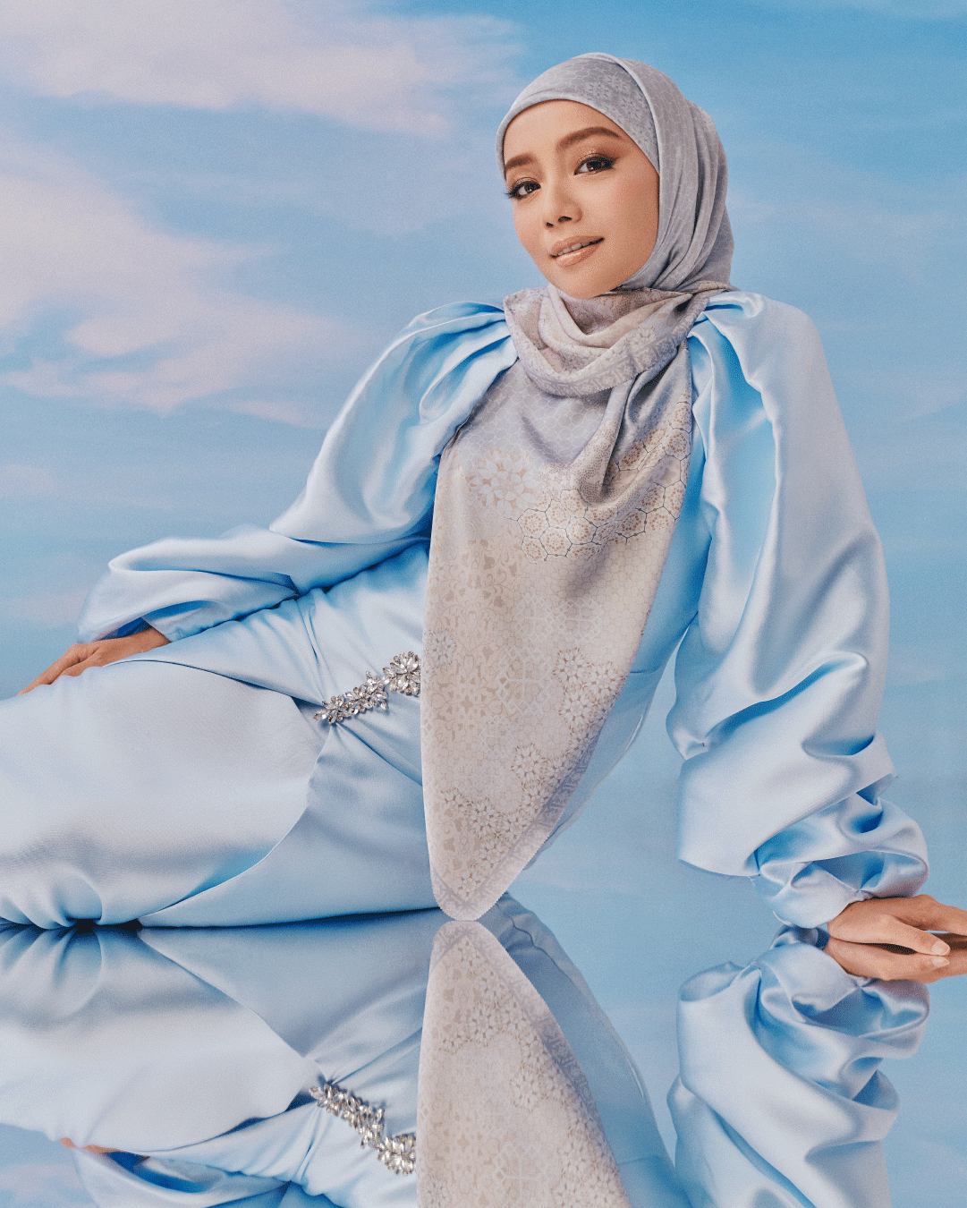 Sweet Dreams Square - Gray